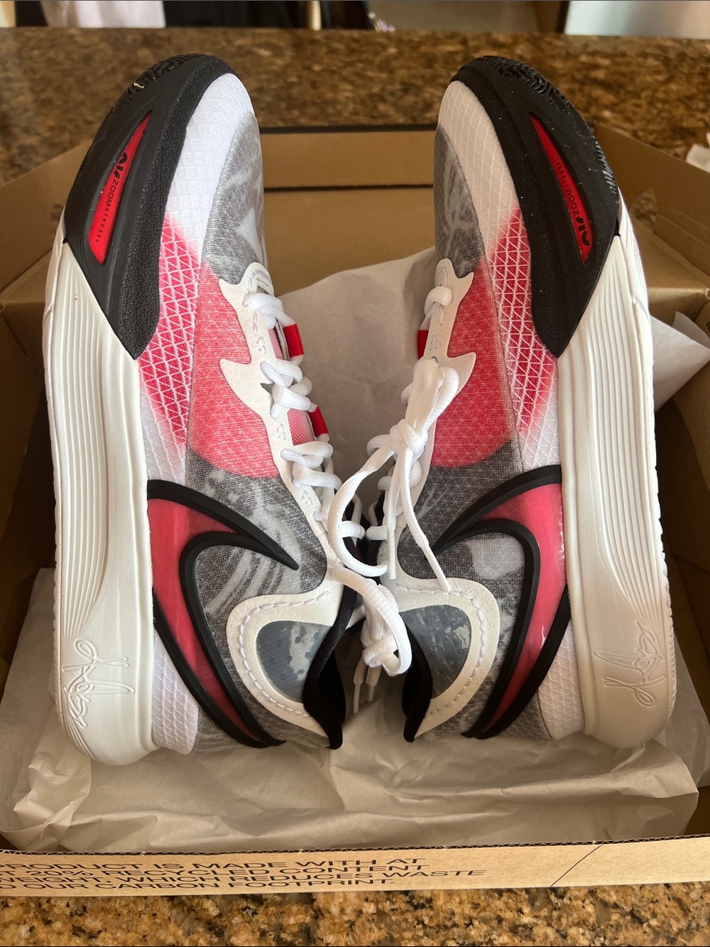 NIB Nike White, Black & Red Running Shoe